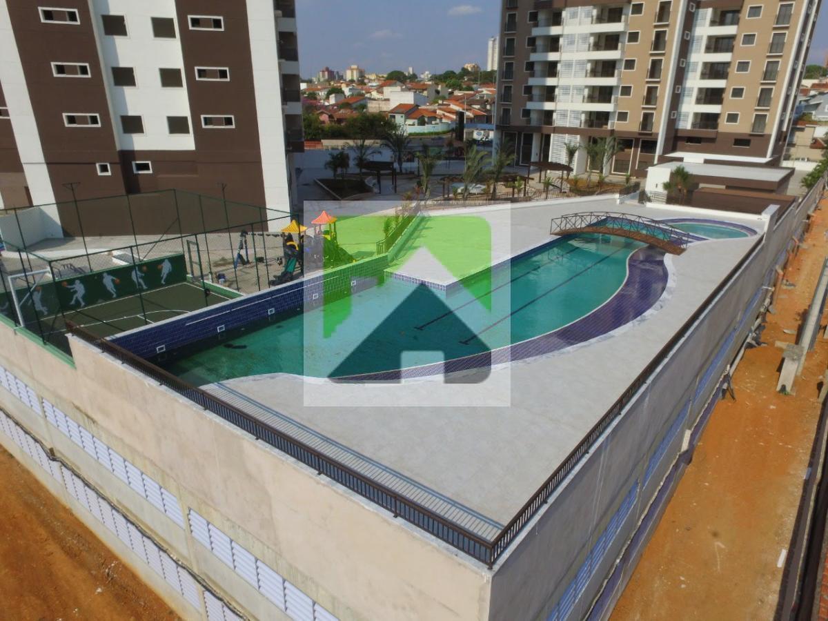 Apartamento à venda com 3 quartos, 104m² - Foto 1