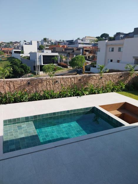 Casa de Condomínio à venda com 4 quartos, 490m² - Foto 20