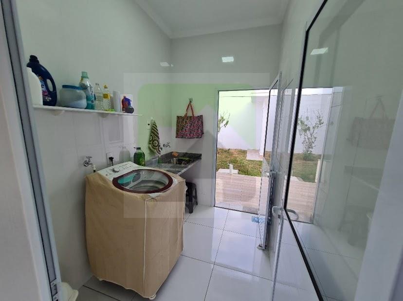 Casa de Condomínio à venda com 4 quartos, 363m² - Foto 32