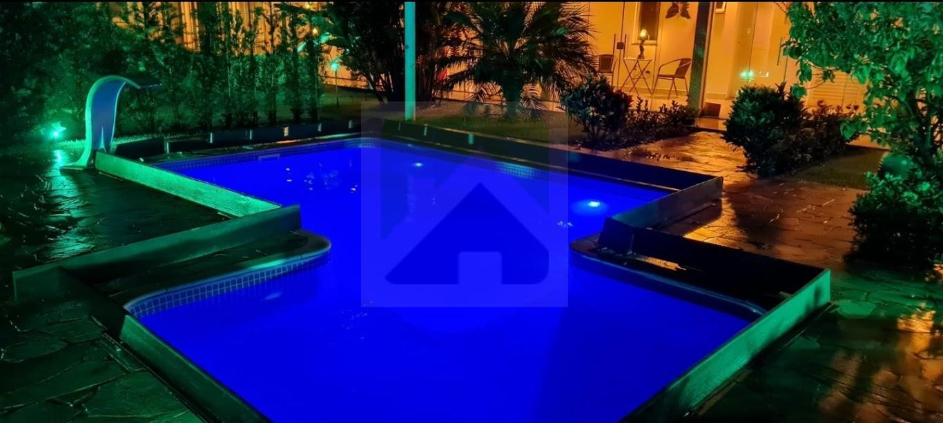 Casa de Condomínio à venda com 4 quartos, 363m² - Foto 35