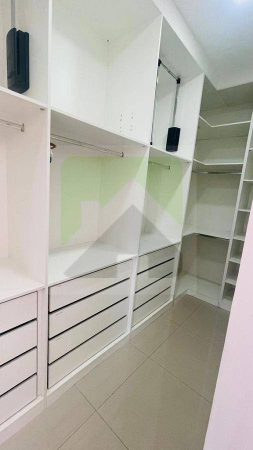 Sobrado à venda com 3 quartos, 334m² - Foto 10