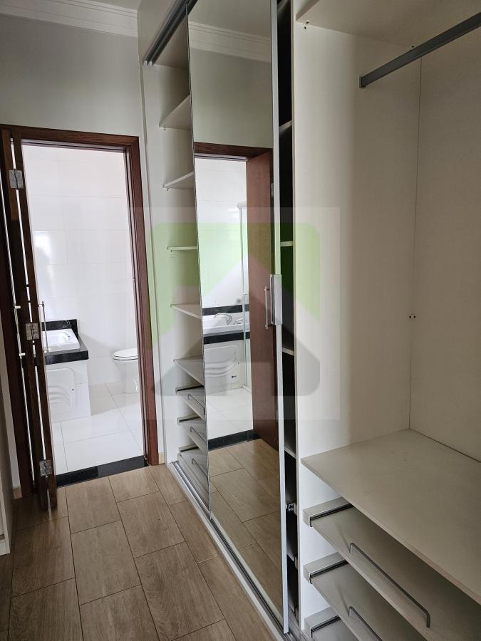 Sobrado à venda com 4 quartos, 300m² - Foto 38