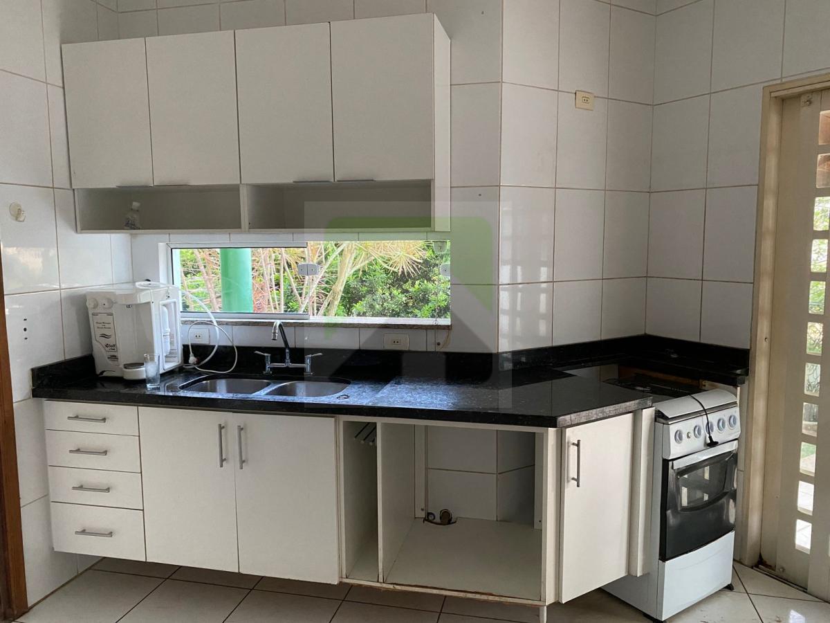 Sobrado à venda com 6 quartos, 342m² - Foto 13