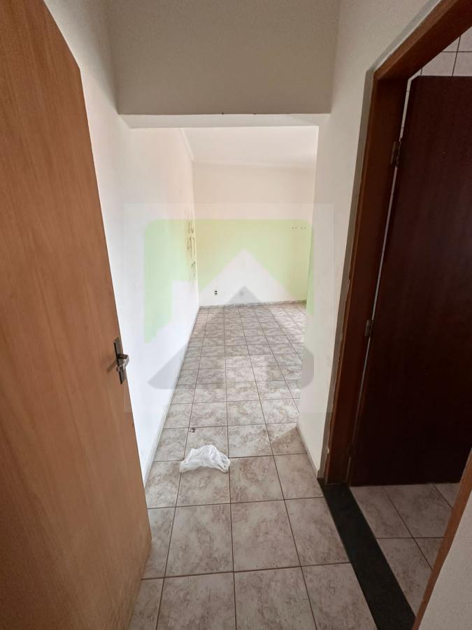 Casa à venda com 3 quartos, 319m² - Foto 14