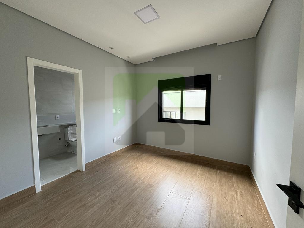 Casa de Condomínio à venda com 3 quartos, 1200m² - Foto 26