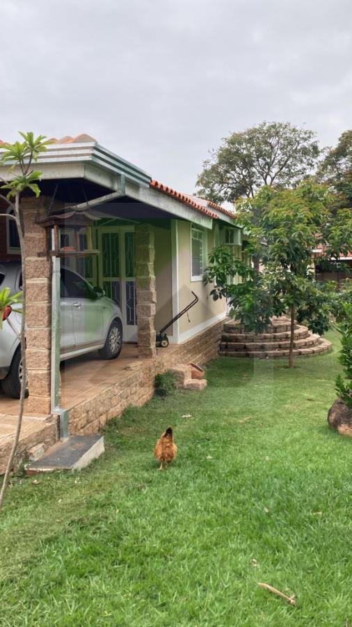 Chácara à venda com 2 quartos, 1000m² - Foto 3