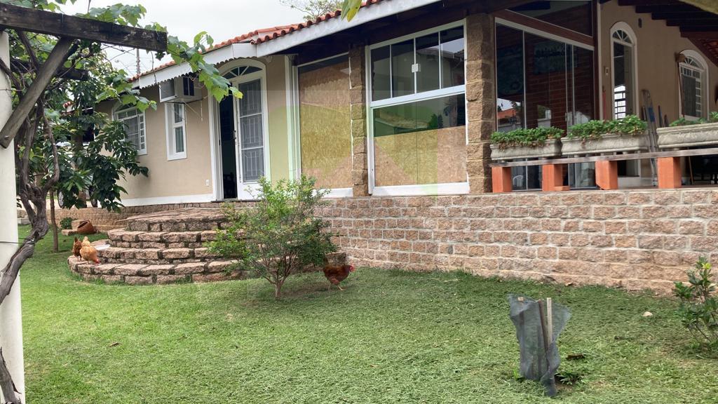 Chácara à venda com 2 quartos, 1000m² - Foto 1