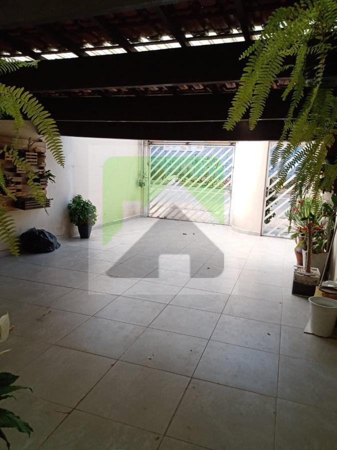 Sobrado à venda com 5 quartos, 196m² - Foto 4