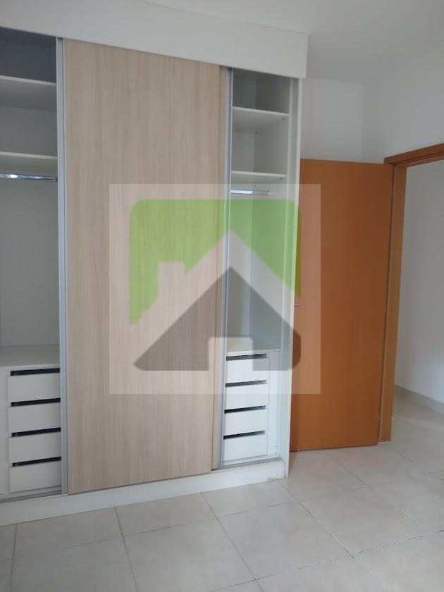 Apartamento à venda com 3 quartos - Foto 8