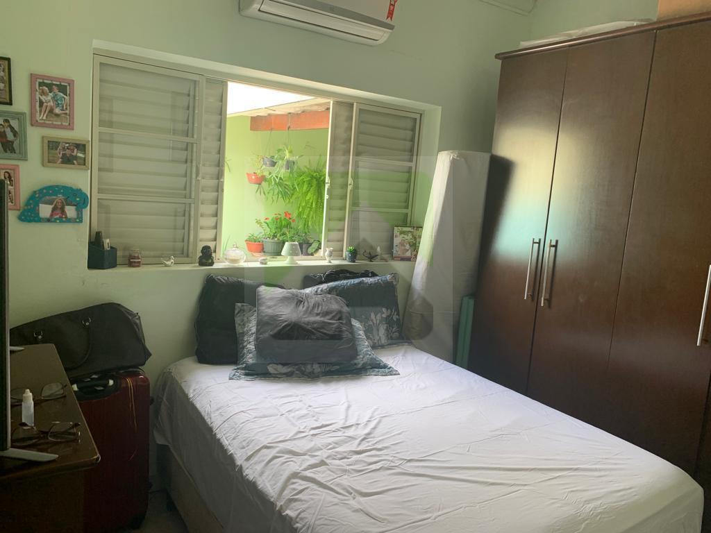 Casa à venda com 3 quartos, 200m² - Foto 5