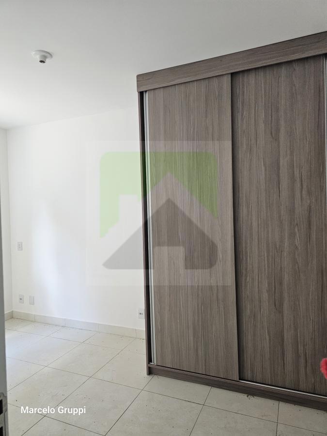 Apartamento à venda com 3 quartos - Foto 10