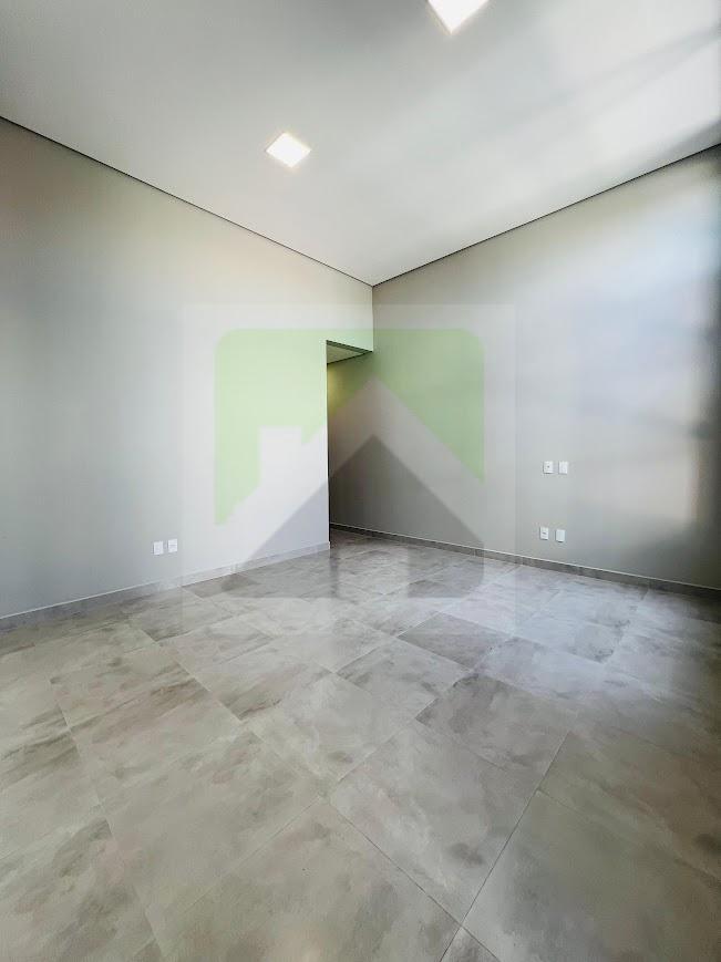 Casa à venda com 2 quartos, 150m² - Foto 14