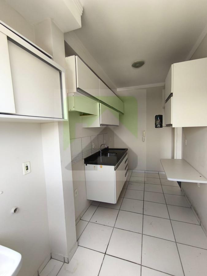 Apartamento para alugar com 1 quarto, 46m² - Foto 11