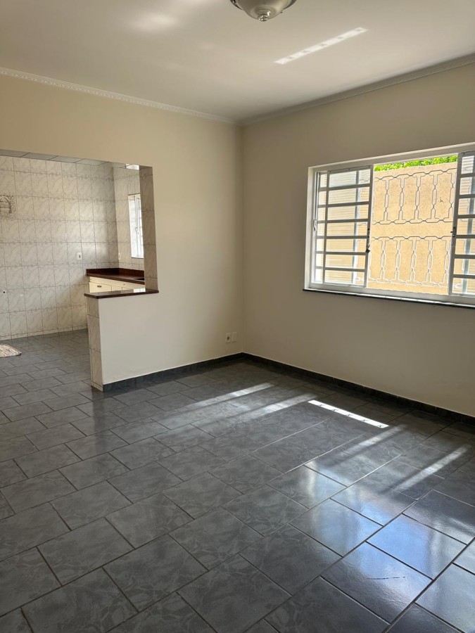 Casa à venda com 4 quartos, 470m² - Foto 5